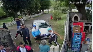 ¡Terrible! Barras bravas atacaron con disparos a dirigentes de Club Atlético Fénix