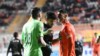 S. Wanderers pidió sanción a David Escalante por “conducta antideportiva” en el “gol fantasma”