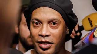 Banco Nacional de Paraguay confirmó que Ronaldinho hizo depósito para pasaportes falsos