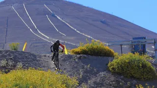 El Colorado y Farellones coronó a la Reina y Rey de Los Andes en campeonato de mountainbike