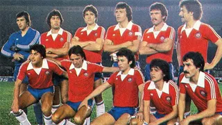 La noche en que Cobreloa “le dio un baile” a la Roja en Calama