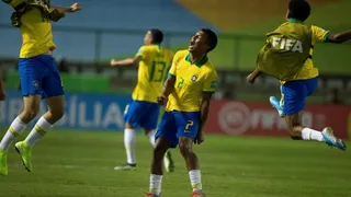 Brasil remontó un vibrante partido a Francia y pasó a la final del Mundial Sub 17