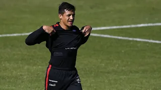 Alexis Sánchez evoluciona de su lesión y trabaja a la par de sus compañeros