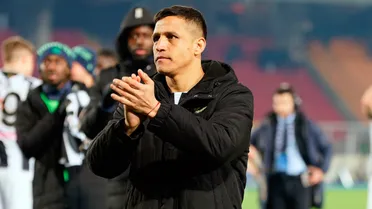 ¿Fue un adiós? Ovación y lienzo para Alexis Sánchez en el último partido de la temporada de Udinese