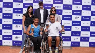 Dejaron los títulos en casa: Macarena Cabrillana y Alexander Cataldo celebraron en el Chile Open