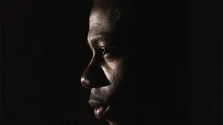 Fiscalía neerlandesa pidió prisión para futbolista acusado de apuñalar a su primo