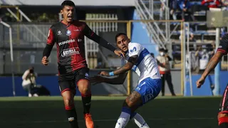 El “Toro” Zampedri volvió a ser la figura en un triunfo de la UC con doblete a Antofagasta