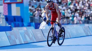 La contaminación del río Sena por fin permitió el desarrollo del triatlón en los Juegos Olímpicos