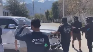 Hinchas de Monterrey “apretaron” a Rogelio Funes Mori por mala racha de resultados