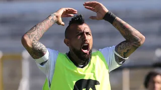 En redes sociales festejan el triunfo de Colo Colo sobre la U en el “clásico del escritorio”