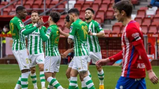 Betis de Manuel Pellegrini se instaló en octavos de la Copa del Rey a costa de Sporting de Gijón