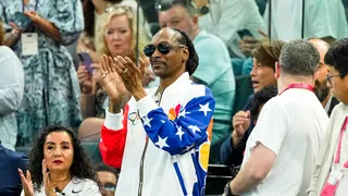 Snoop Dogg tomó clases de natación con una leyenda del deporte en París 2024