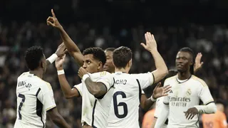 Real Madrid goleó a Valencia y sigue al acecho del líder Girona en La Liga