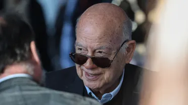 Insulza defiende el estadio de la U y expone por qué ninguna comuna lo quiere