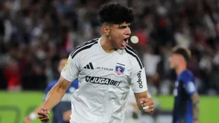 Retorno triunfal: Claudio Aquino anotó un gol en Colo Colo