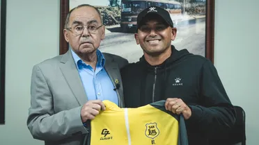 El TREMENDO desafío de Chupete Suazo como DT de San Luis