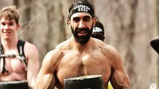 Un atleta mostró cómo quedó su cuerpo después de un mes internado por Covid-19