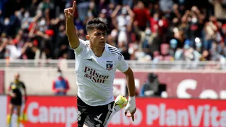 Pablo Solari dio el primer golpe y adelantó a Colo Colo ante Deportes La Serena