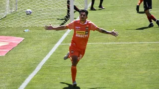 Hombre dejó a su hija en un auto mientras veía el partido de Cobreloa