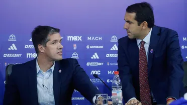 Terremoto en la U de Chile: familia Schapira deja Azul Azul y traspasa custodia de sus acciones a LarrainVial