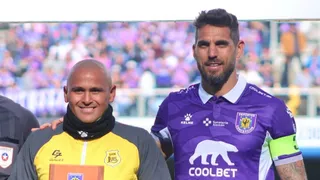 San Luis y Temuco salvaron puntos agónicos en una jornada con homenajes en la Primera B