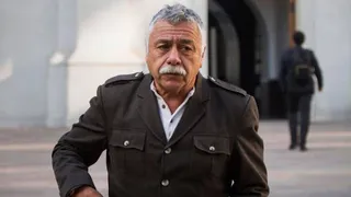 Carlos Caszely: “La única solución para que nadie baje es parar el campeonato por la pandemia”