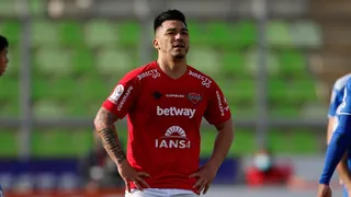 La UC también puja fuerte para quedarse con Lorenzo Reyes