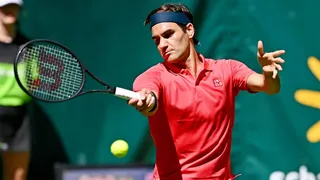 Roger Federer quedó a un paso de salir del top 100