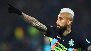 Prensa italiana aseguró que Inzaghi e Inter están furiosos por dichos de Vidal