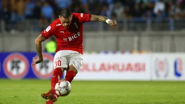 Nicolás Castillo asoma como el “9” titular en la UC para el duelo con Copiapó