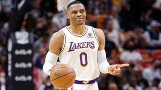 Russell Westbrook igualó récord de Kobe Bryant en Los Angeles Lakers