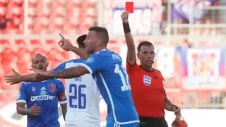 Luciano Pons fue expulsado por “juego brusco grave”, según informe arbitral