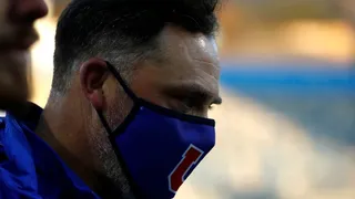 Hinchas de la U llenaron de críticas a Caputto por empate antes del Superclásico