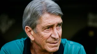 Regalón de Pellegrini le ruega que no se vaya: “No se entiende el Betis sin él”