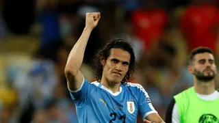 En Portugal aseguran que Edinson Cavani aceptó propuesta de Benfica