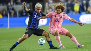 Bombazo en la UC: ofrecen al ex MVP de la MLS que quedó libre en México