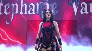 Rivalidad para varios años: Stephanie Vaquer deslumbra en nueva lucha en WWE RAW