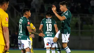 Santiago Wanderers finalizó contrato con cuatro jugadores a horas del duelo con San Felipe