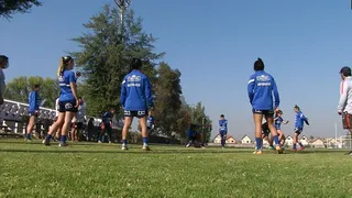 El distendido trabajo con balón de la Roja femenina en la antesala del viaje a Turquía