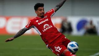 Ñublense enfrenta a Oriente Petrolero en amistoso internacional por la “Noche Roja”