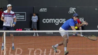 Julio Peralta lucha por el título de dobles del ATP 500 de Hamburgo