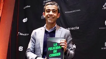 Gonzalo Zapata dio detalles sobre la entrega de libros en la Villa Panamericana durante Santiago 2023