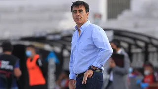 Quinteros y opción de Viana en Colo Colo: Es un buen arquero, la gente que más sabe se está encargando