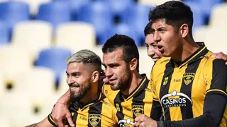 Fernández Vial consiguió triunfazo sobre el líder Deportes Santa Cruz en la Primera B