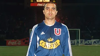 “Caté” Ibarra y el día que firmó en la U: Salté la reja del Caracol Azul y arranqué de los guardias