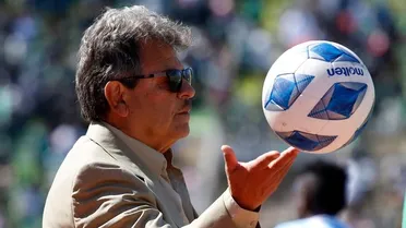 ¿El regreso de un DT histórico? Jorge Garcés tiene chances de volver a dirigir