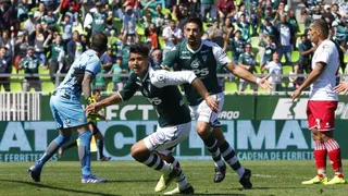 Santiago Wanderers batió a Deportes Valdivia y alcanzó el liderato de la Primera B