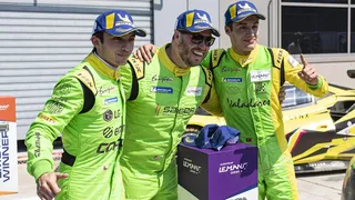 Nicolás Pino alcanzó una inédita victoria en su carrera tras imponerse en las 4 Horas de Monza