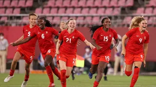 Canadá sorprendió a Estados Unidos y se metió en su primera final olímpica en fútbol femenino