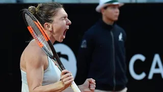 Simona Halep frenó a Maria Sharapova en Roma y reeditará la final del 2017 ante Svitolina